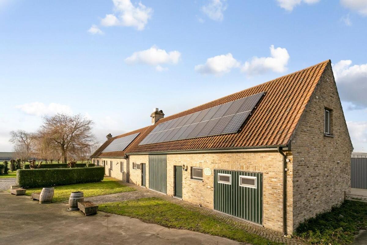 Villa 'T Korenhof - Landelijk Gelegen Villa Op 4 Km Van Het Strand Koksijde Exterior photo